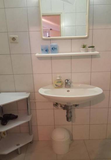 Apartment Ivica - 300 m from sea