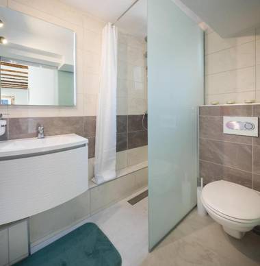 Split Inn Apartments