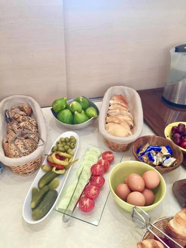 Authentic Luxury Rooms