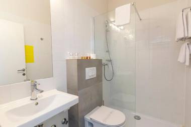 Annex building of Art Hotel