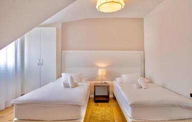 Apartments & Rooms Grašo