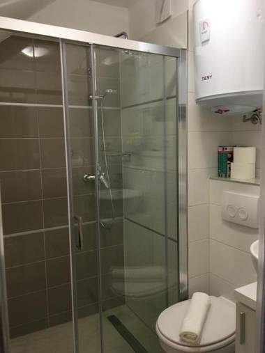 Central Split apartments and rooms Paese