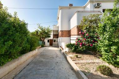 LCT Holiday Home Florentina