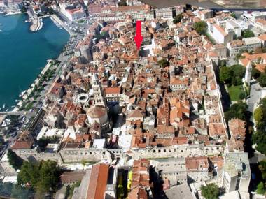 Old Square view apartment