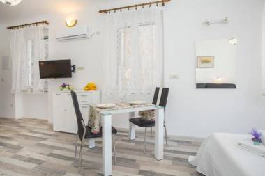 Old Square view apartment