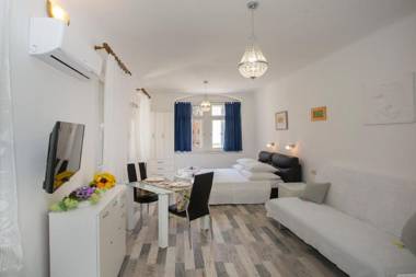 Old Square view apartment