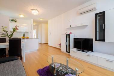 Ivan and Hrvoje Apartments