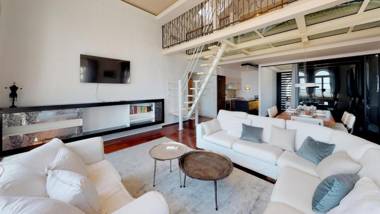 Penthouse Bajamonti in Deškovic Palace