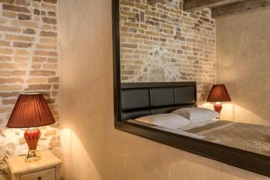 Historic Plaza Varos Split