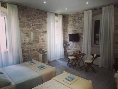 Rooms and Apartments Djanovic