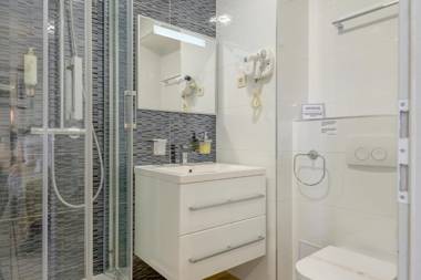 Metropole Luxury Rooms