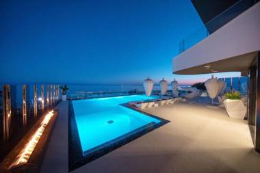 All suites hotel Posh