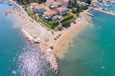 Apartment F-4 Klimno