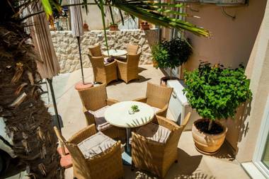 Sebenicum Apartments