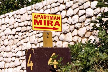 Apartment Mira