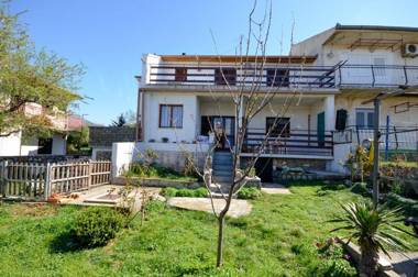 Apartments Zvonimir
