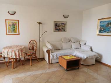 Apartments Zlato - with pool