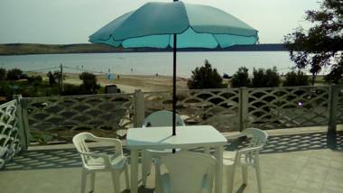 Apartments Mirana