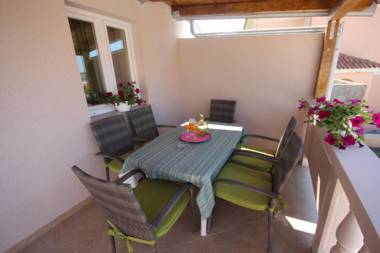 Apartment Rustica with 2 bedrooms