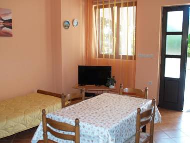 Apartments Ivanisevic