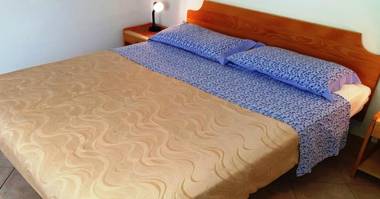 CECILLIA Mare Apartments