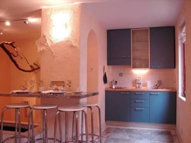 Villa Cissa Apartments by Irundo