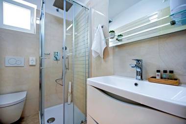 Apartment and Studio Tereza