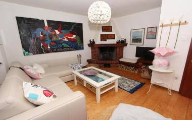 Apollonio Comfort Two-bedroom Apartment