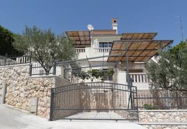 Apartments Branka - 30m from beach