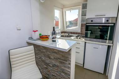 Apartments Lidija