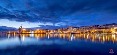 Number 1 Deluxe Apartments