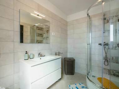 Lush villa in Sv Lovrec Labinski with private pool