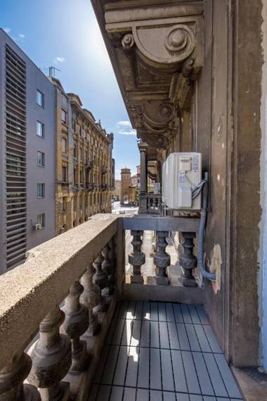 Saint Vitus Apartments with balcony