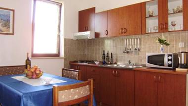 Egidio Gigi Bellich holiday apartments family houses