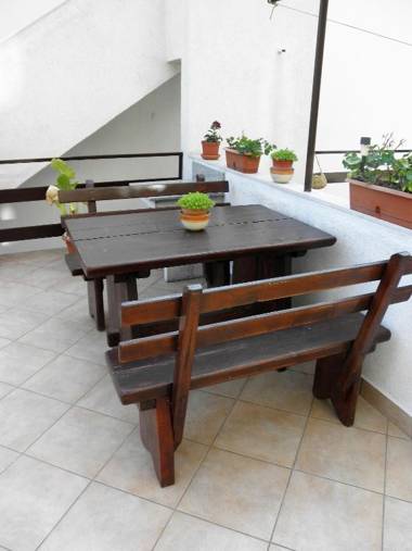 Peter Pan Apartments