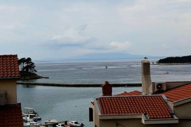 Sunnyy Beacch Apartments