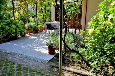 ROOMS KIKY close to Rab City