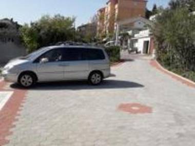 Impeccable 6-Bed House in Palit Rab to 17 People