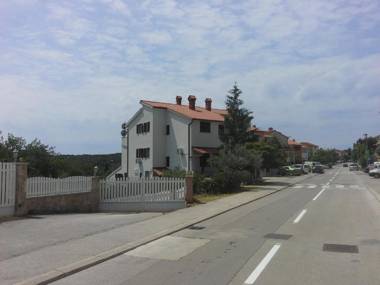 Apartments Liliana Pula