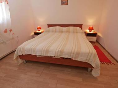 Apartments Ivanka 1056