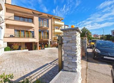 Apartment Aleksandra 1345