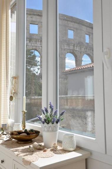 Amphiteater Art Apartman