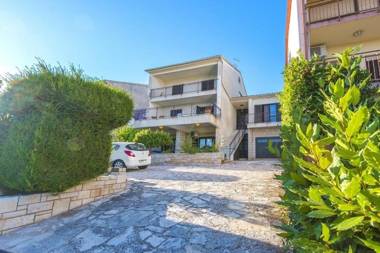 Cosy apartment near the see with grill