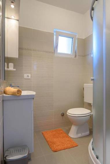 Apartment Perusko - 2 bedroom kitchen