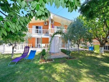 Beach Apartment Adventura