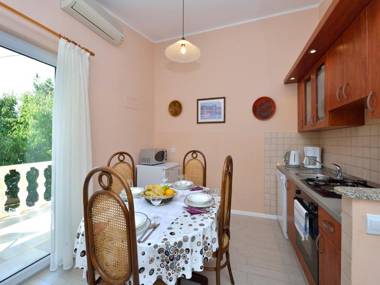 Beach Apartment Adventura