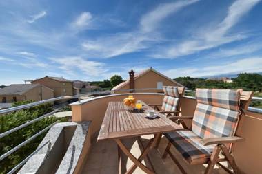 Apartments Ani - with pool