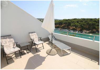 Apartments Elvi - amazing position