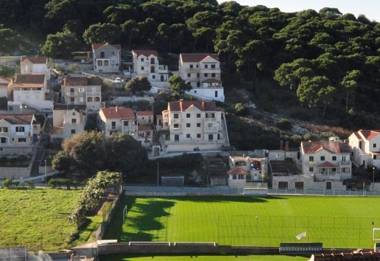 Apartments Pavao - with parking