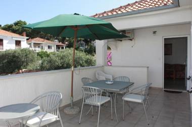 Apartment Vinko - 50m from beach